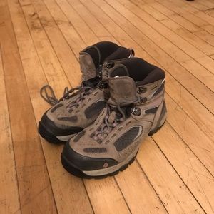 Women’s Vasque Hiking Boots size 8.5W